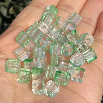 50PC/monte Verde Claro Cubo de Cristal da boêmia Contas de Vidro Quadrado Solta Esferas Espaçador para Fazer Jóias Diy Bracelete feito a mão Colar