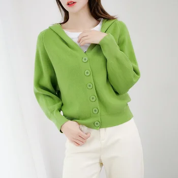 Casaquinho de Mulheres Primavera, Outono 2023 Novo com Capuz Preguiçoso Suéter Casaco Mulheres de Curto coreano Moda Solta Casaquinho de Malha Roupas Cjk