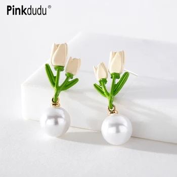 Pinkdudu 2023 Verão de Luxo Tulip Brincos Romântico Imitação de Pérola Branca Flor Brinco Bonito para as Mulheres, Jóias de Presente PD1204